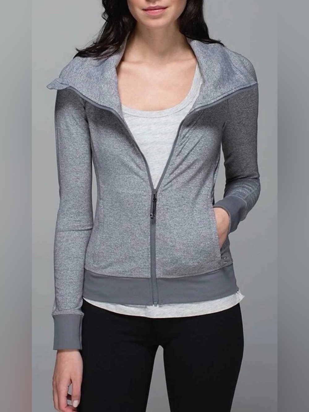 Lululemon Be Present Jacket Size 2 Heathered Gray Full Zip Yoga